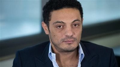 اختراق قوي.. هاكر فيتنامي يستولي على صفحة الهارب محمد علي ويقوم بمسح المنشورات