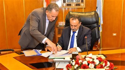 محافظ أسيوط يعتمد نتيجة الدور الثاني للشهادة الإعدادية بنسبة نجاح 71.43 %