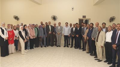 نائب محافظ بني سويف يتابع المقابلات الشخصية للمرشحين لـ 