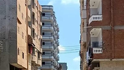 أهالي شرق المدينة بدمياط يستغيثون من قرارات أراضي الدولة وارتفاع الإيجارات