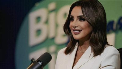 لميس الحديدي توجه رسالة لـ«أنغام»: ربنا مش هيسيبك ودعوات الناس هتحمل عنك الألم