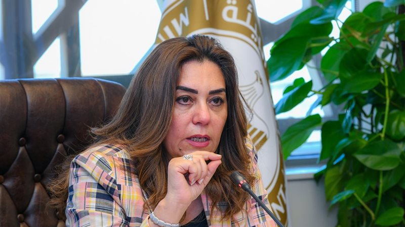 الدكتورة منال عوض