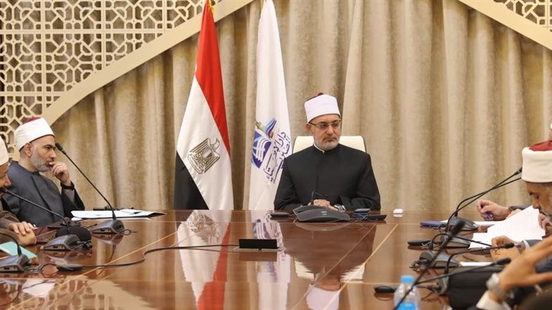 مفتي الجمهورية يعقد