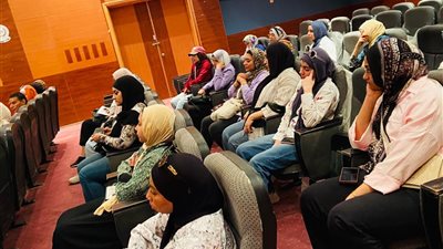 اعلام السويس ينظم ندوة عن الظواهر السلبية في المجتمع وسبل علاجها