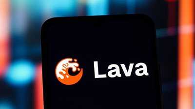 Lava الهندية تكشف عن هاتف Play Ultra..   تصميم أنيق ومقاومة للماء والغبار