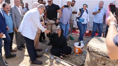 سيدة تطلب مساعدة محافظ الإسماعيلية لسداد ديونها.. والأخير: هتابعك بنفسي