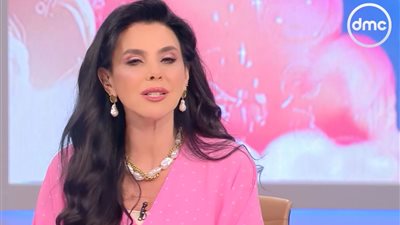 جاسمين طه زكي: 