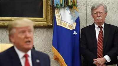 ماذا قال ترامب على اقتحام منزل مستشاره السابق جون بولتون؟