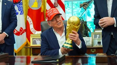 ترامب يعلن إقامة قرعة كأس العالم 2026 في الخامس من ديسمبر المقبل 
