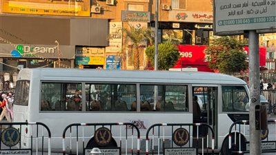 تشييع جثمان والدة رئيس مجلس إدارة الأهرام من مسجد الحصري