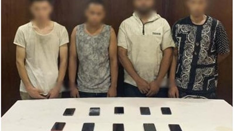 المتهمون والمضبوطات