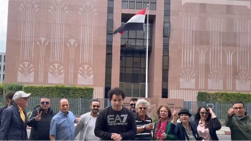 وقفة لشباب مصر أمام