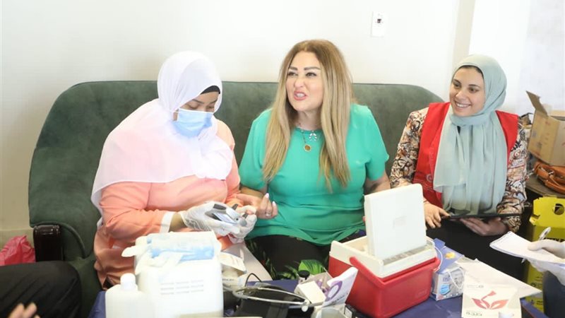 قافلة طبية بنقابة
