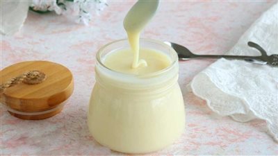 طريقة عمل الحليب المكثف في المنزل بخطوات سهلة ومذاق شهي 