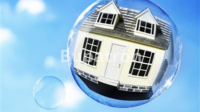 الفقاعة العقارية.. هل يقود ارتفاع أسعار السوق إلى حافة الانفجار؟