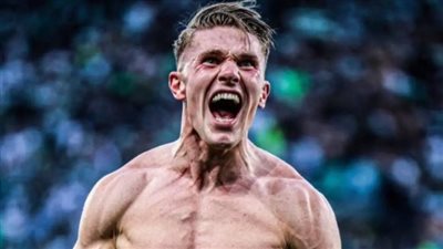 العملاق جيوكيريس بالهجوم .. التشكيل الرسمي لمباراة أرسنال وليدز في البريميرليج