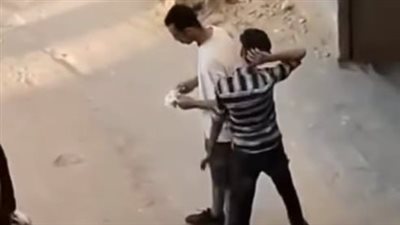 الأهالي وثقوا الواقعة.. القبض على المتهمين بالاتجار في مخدر «البودر» بالمطرية