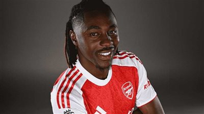 مقابل 68 مليون جنيه إسترليني.. أرسنال يعلن تعاقده رسميا مع إيزي