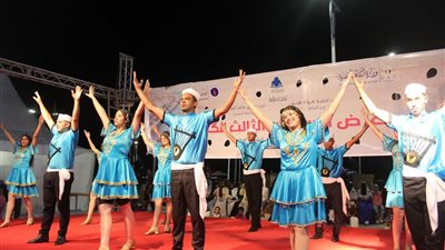 في رابع لياليه.. الإسماعيلية للفنون الشعبية تتألق بمعرض السويس الثالث للكتاب