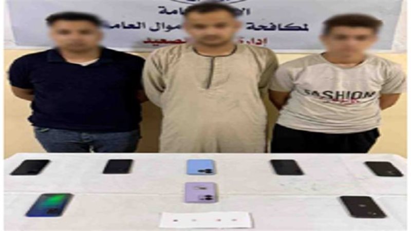 عصابة خدمة العملاء