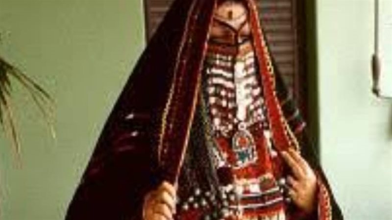 ملابس نساء سينا