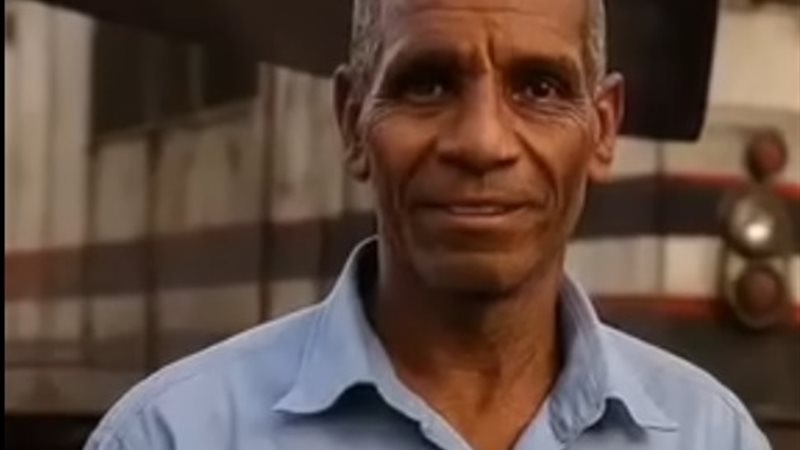 عامل المزلقان