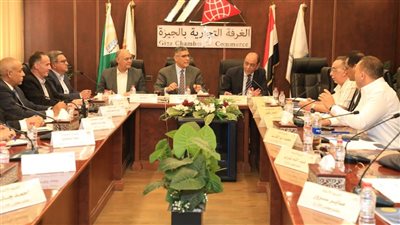 محافظ الجيزة: التجهيزات جارية لإقامة ثلاث معارض «أهلا مدارس» 