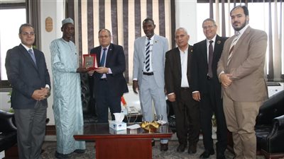 الزراعة تستقبل رئيس جامعة الملك فيصل بدولة تشاد لبحث آفاق التعاون المشترك