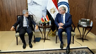 وزير البترول: مصر تتطلع  لتطوير سلاسل القيمة للمعادن الحرجة 