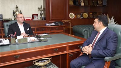 محافظ بني سويف يستقبل السكرتير العام المساعد 