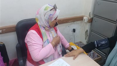 جهود مكثفة لرفع الوعي الصحي في السويس ضمن حملة «100 يوم صحة»