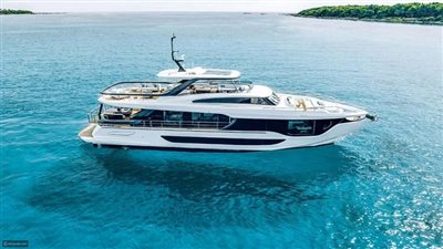 بعد يخت الملياردير الروسي رومتن أبراموفيتش.. مشاهير يمتلكون يخوت فاخرة