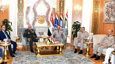 مصر والأردن تؤكدان حرصهما على تعزيز التعاون العسكري لمواجهة تحديات المنطقة