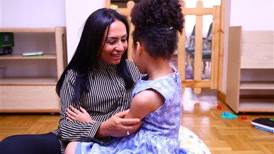 مايا مرسي تزور دور الرعاية الاجتماعية وتتابع تطوير خدمات الكفالة