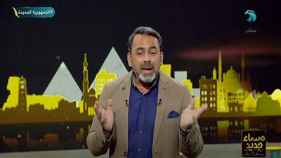 يوسف الحسيني يفضح «نوستالجيا مبارك»: طوابير الخبز كانت واقعًا مؤلما |فيديو