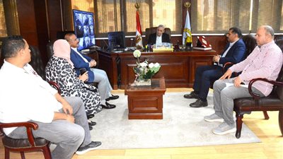 خطة شاملة لتطوير شبكة الطرق بالغربية.. والمحافظ يتابع التنفيذ ميدانيًا