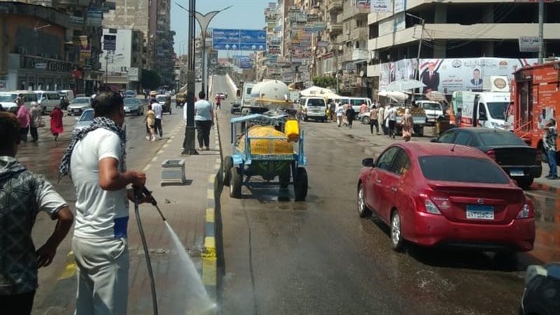 جانب من اعمال النظافة