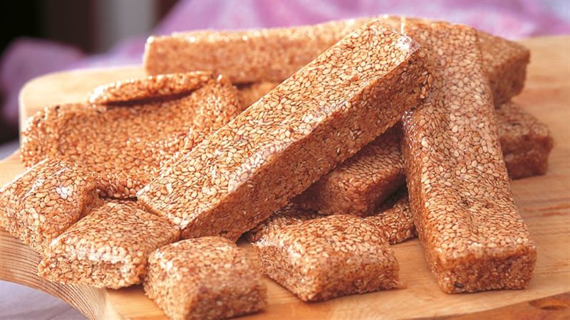 طريقة عمل حلاوة سمسمية