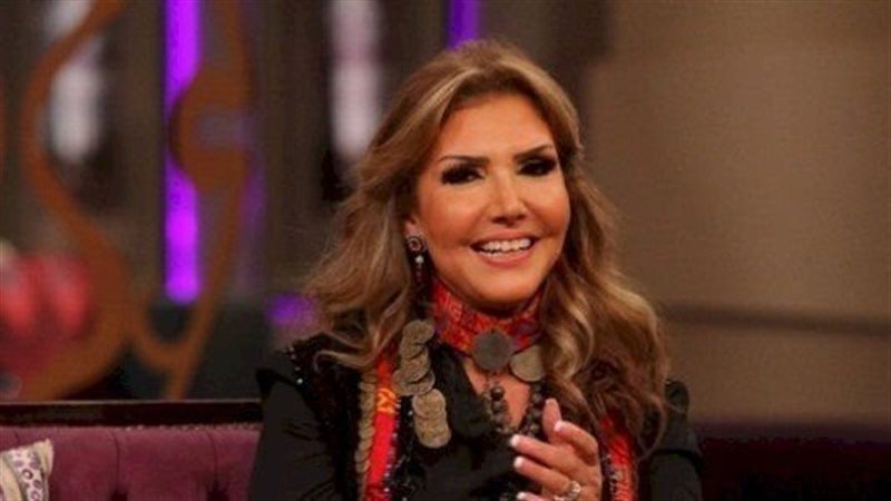نادية مصطفى