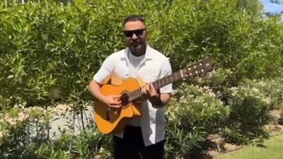 تامر حسني يقلد صاحب تريند أنا 