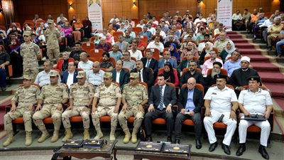 محافظ الدقهلية يتابع ندوة صقر152 لمواجهة الأزمات وتعزيز الوعي القومي