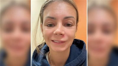 امرأة تدخل الطوارئ بعد ظهور حباية في بشرتها بمنطقة 