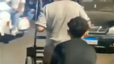 «خلعوا بنطال مسن عمدًا».. الأمن يوقف 4 متهمين بأفعال مشينة بشوارع الأميرية