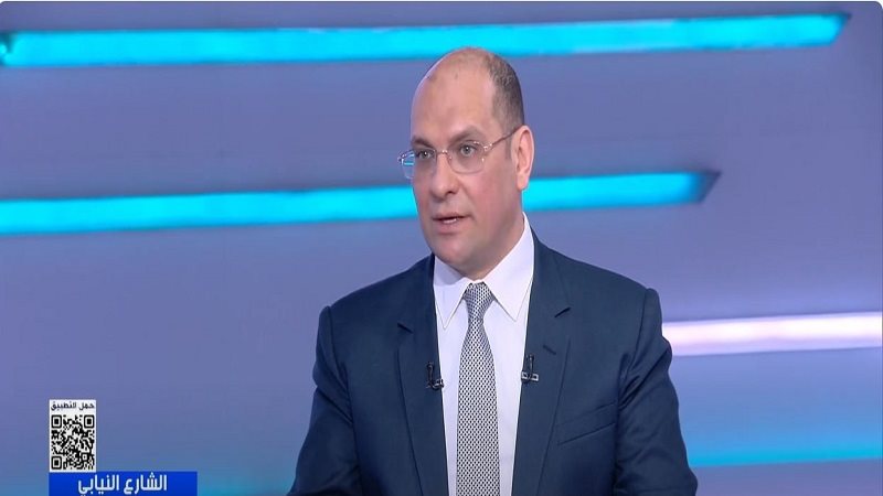 الدكتور أحمد إدريس