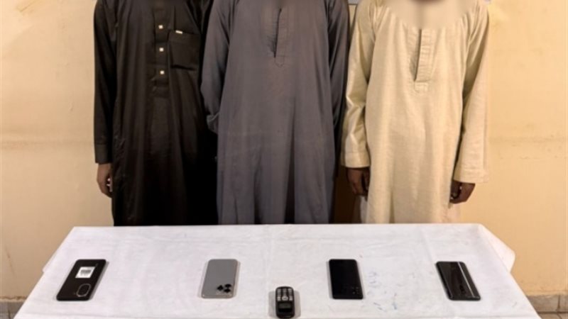 المتهمون والمضبوطات
