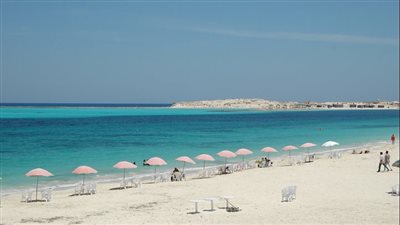 رئيس مدينة «مرسى مطروح»: شواطئنا آمنة ونناشد المواطنين تجنب الأماكن المفتوحة 