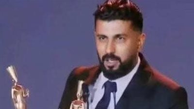 والد محمد سامي يحتفل بعيد ميلاد نجله الـ42 ويصفه بـ