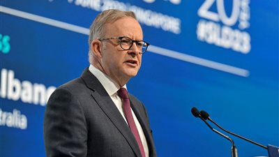 أستراليا تطرد السفير الإيراني.. وتتهم طهران بتدبير هجمات معادية للسامية 