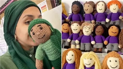 هدايا من خيوط الحب.. معلمة تصنع دمى طلابها وتحوّل الفصل إلى معرض مشاعر