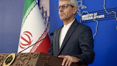 الخارجية الإيرانية تدين بشدة جريمة الكيان الصهيوني ضد اليمن